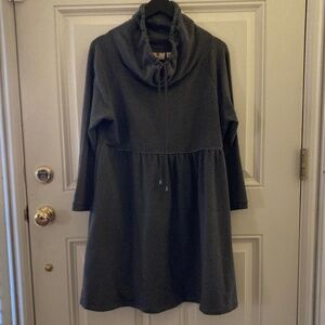 Zuda 3/4 Sleeve Drawstring Cowl Neck Babydoll Tunic/Charcoal/L/Exc. Pre-Owned!!!